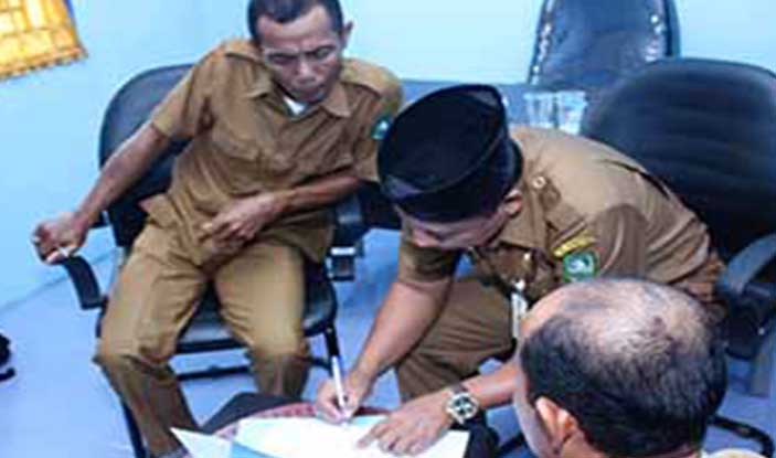 Serah trima Jabatan Pj Kepla Desa Banta Air Kepada Kepala Desa Terpilih Preode 2017-2023